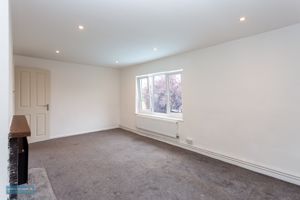 Sitting Room- click for photo gallery